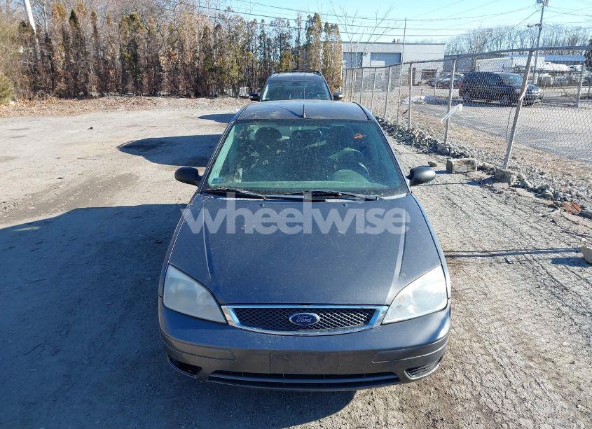 Photo 6 of 2007 Ford Focus S/SE/SES (VIN 1FAFP34N97W334201)