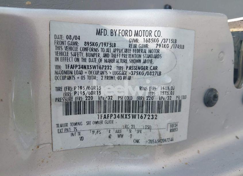 Photo 9 of 2005 Ford Focus ZX4 (VIN 1FAFP34NX5W167232)