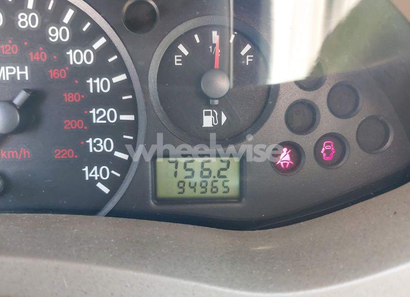Photo 7 of 2005 Ford Focus ZX4 (VIN 1FAFP34NX5W179154)