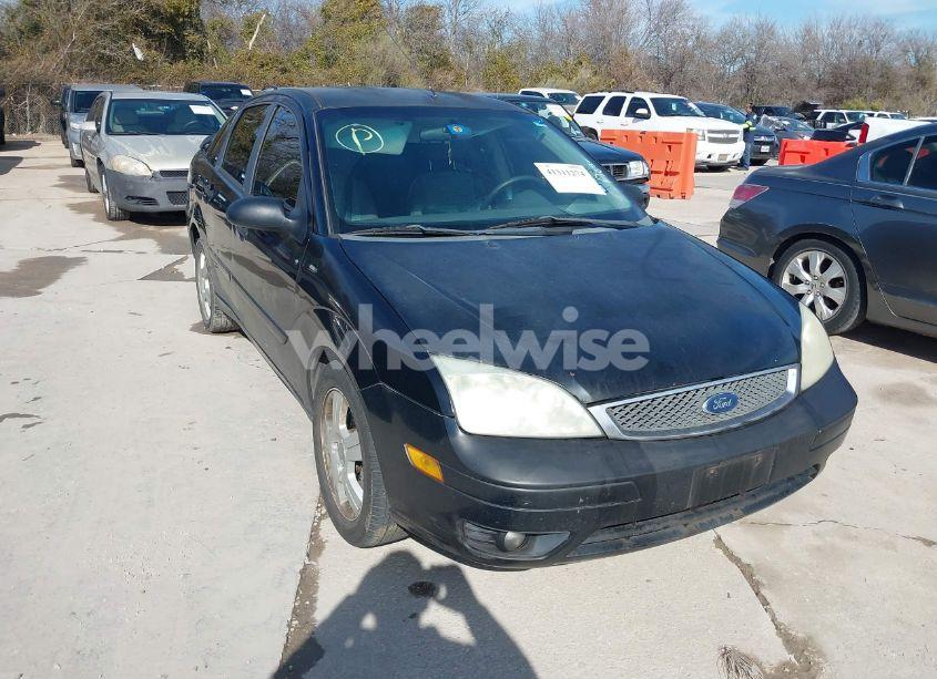2005 Ford Focus (VIN 1FAFP34NX5W197783) main photo