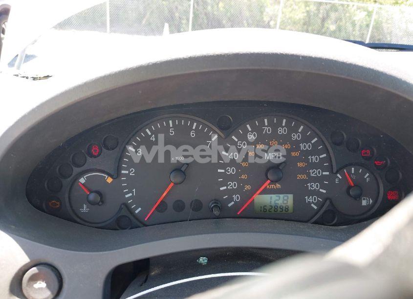 Photo 7 of 2005 Ford Focus ZX4 (VIN 1FAFP34NX5W269260)