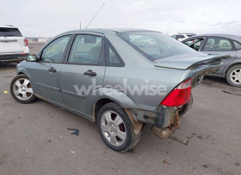 Photo 3 of 2006 Ford Focus ZX4 (VIN 1FAFP34NX6W109722)
