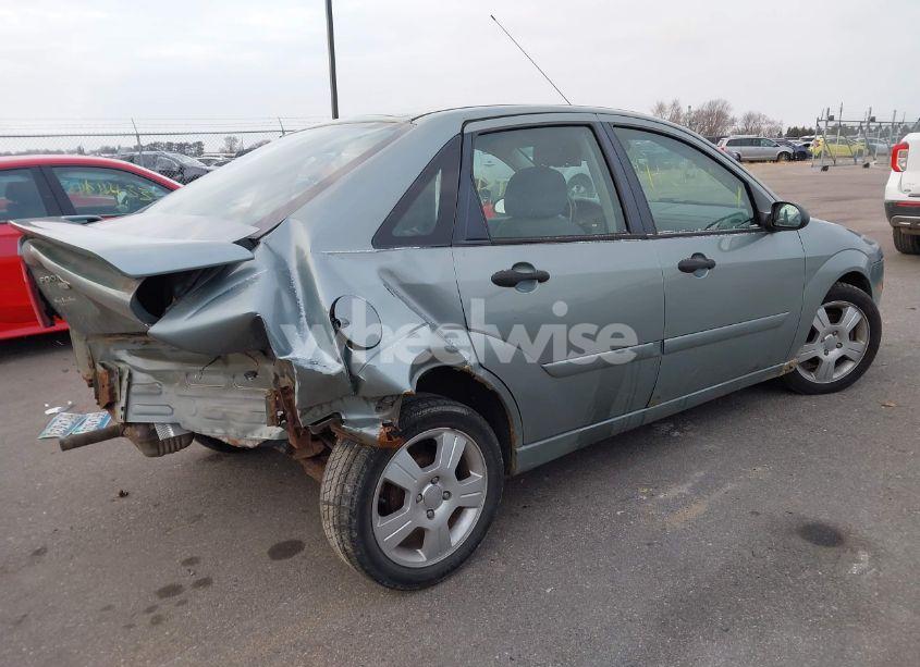 Photo 4 of 2006 Ford Focus ZX4 (VIN 1FAFP34NX6W109722)
