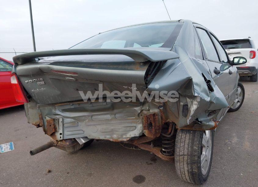 Photo 6 of 2006 Ford Focus ZX4 (VIN 1FAFP34NX6W109722)