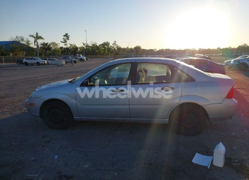 Photo 14 of 2006 Ford Focus ZX4 (VIN 1FAFP34NX6W165546)