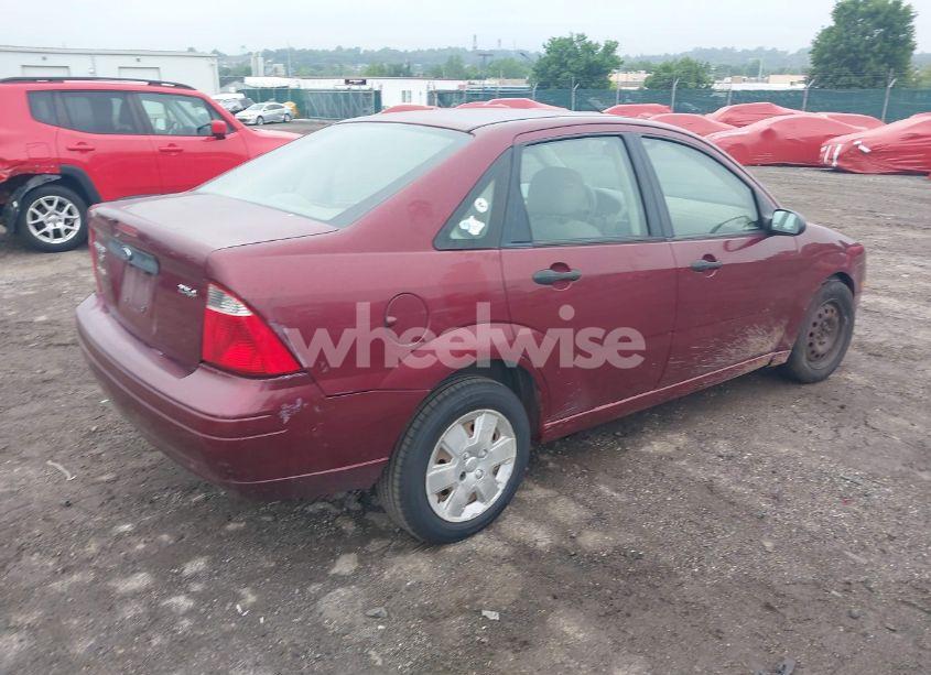 Photo 4 of 2006 Ford Focus ZX4 (VIN 1FAFP34NX6W175686)