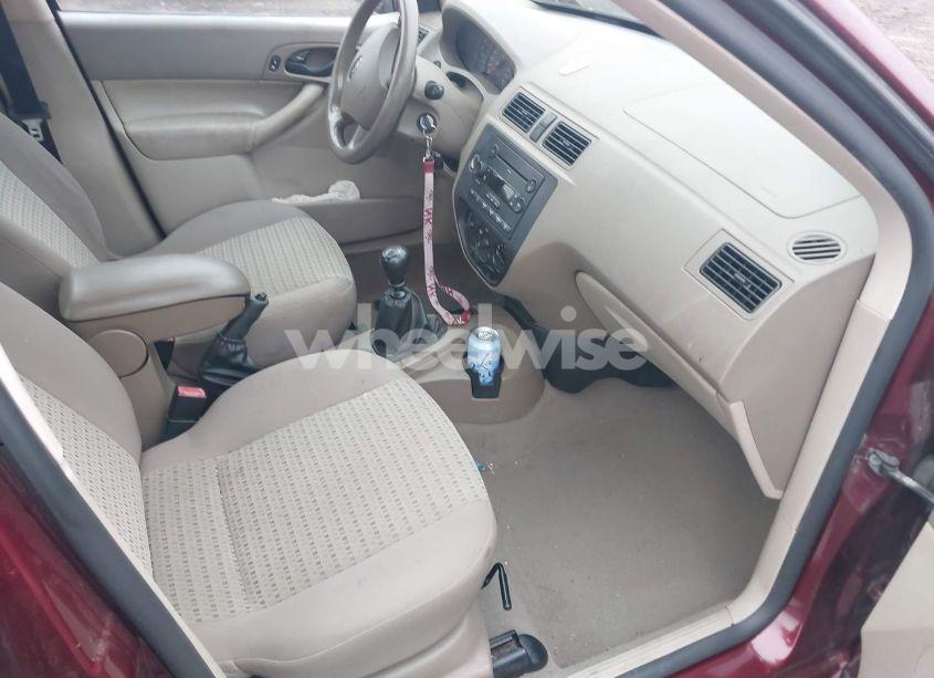 Photo 5 of 2006 Ford Focus ZX4 (VIN 1FAFP34NX6W175686)