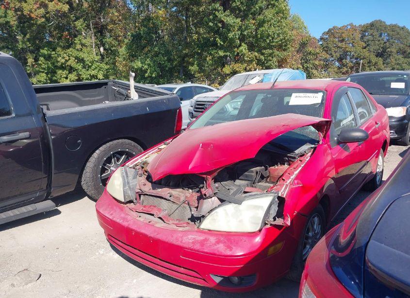 Photo 2 of 2007 Ford Focus S/SE/SES (VIN 1FAFP34NX7W146061)