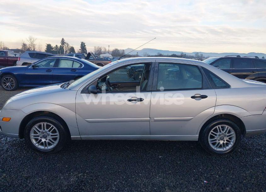 Photo 14 of 2007 Ford Focus S/SE/SES (VIN 1FAFP34NX7W237606)