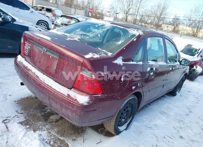 Photo 4 of 2007 Ford Focus S/SE/SES (VIN 1FAFP34NX7W279953)