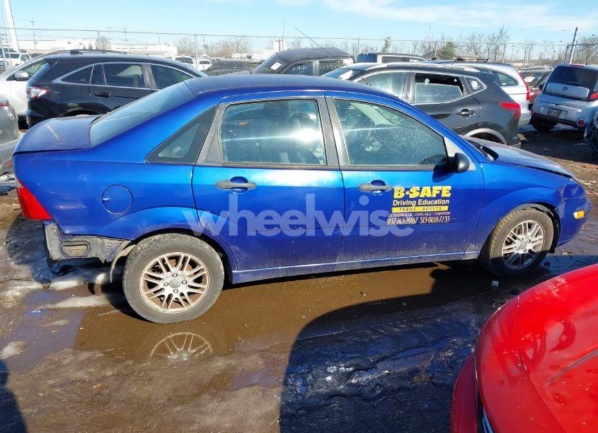 Photo 13 of 2006 Ford Focus ZX4 (VIN 1FAFP34NY6W214017)