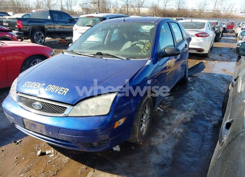 Photo 2 of 2006 Ford Focus ZX4 (VIN 1FAFP34NY6W214017)