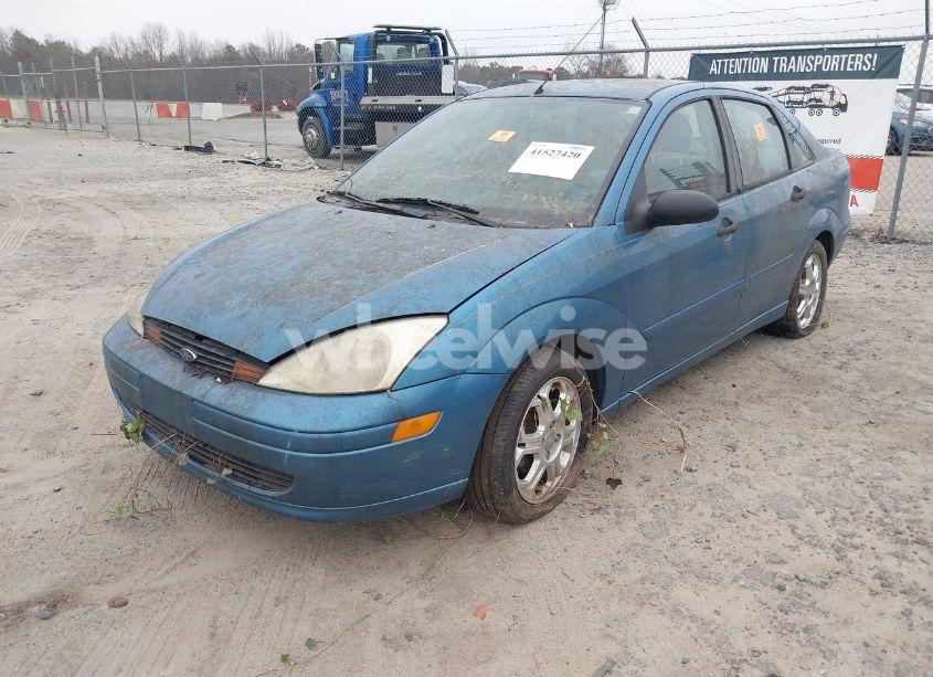 Photo 2 of 2001 Ford Focus SE (VIN 1FAFP34P01W321572)