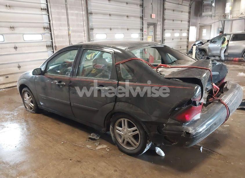 Photo 14 of 2002 Ford Focus SE (VIN 1FAFP34P22W113128)