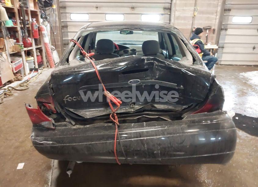 Photo 16 of 2002 Ford Focus SE (VIN 1FAFP34P22W113128)