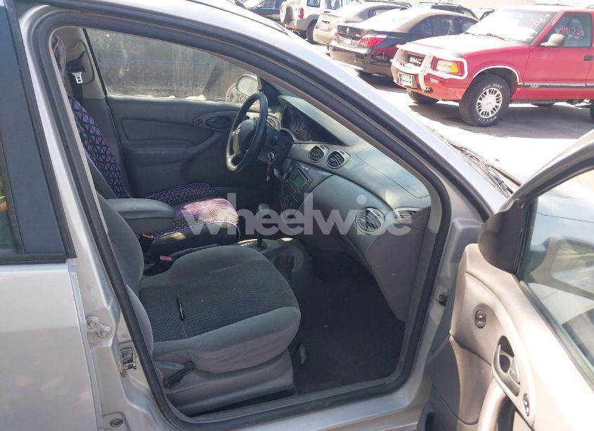 Photo 5 of 2003 Ford Focus SE (VIN 1FAFP34P43W222031)