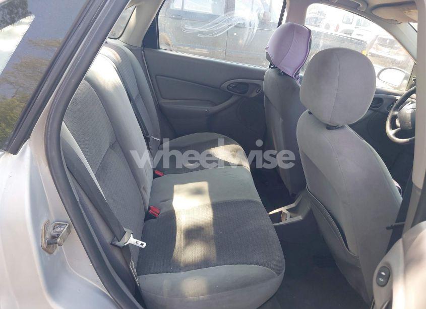 Photo 8 of 2003 Ford Focus SE (VIN 1FAFP34P43W222031)