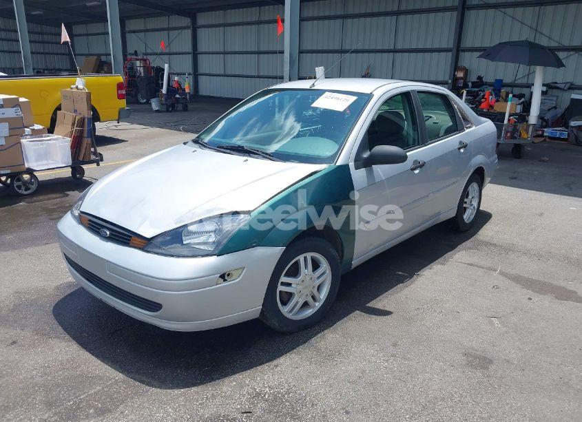 Photo 2 of 2003 Ford Focus SE (VIN 1FAFP34P63W172832)