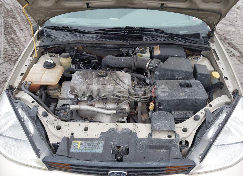 Photo 10 of 2002 Ford Focus SE (VIN 1FAFP34P82W147641)