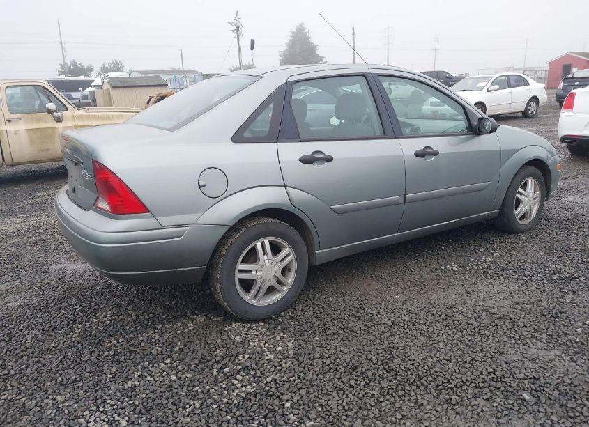Photo 4 of 2003 Ford Focus SE (VIN 1FAFP34P83W124930)