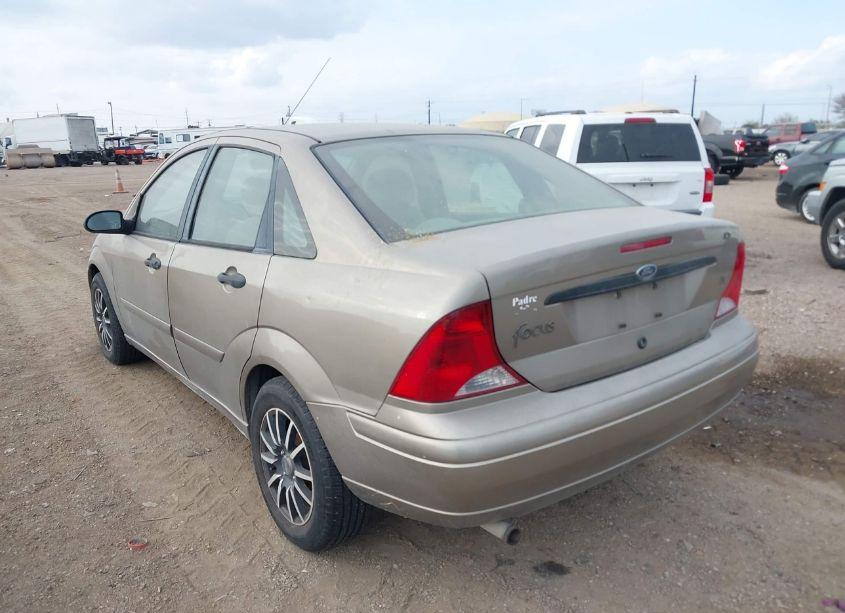 Photo 3 of 2003 Ford Focus SE (VIN 1FAFP34P83W125544)