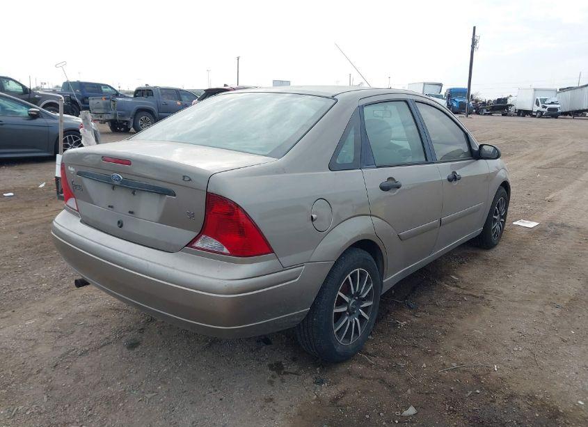 Photo 4 of 2003 Ford Focus SE (VIN 1FAFP34P83W125544)