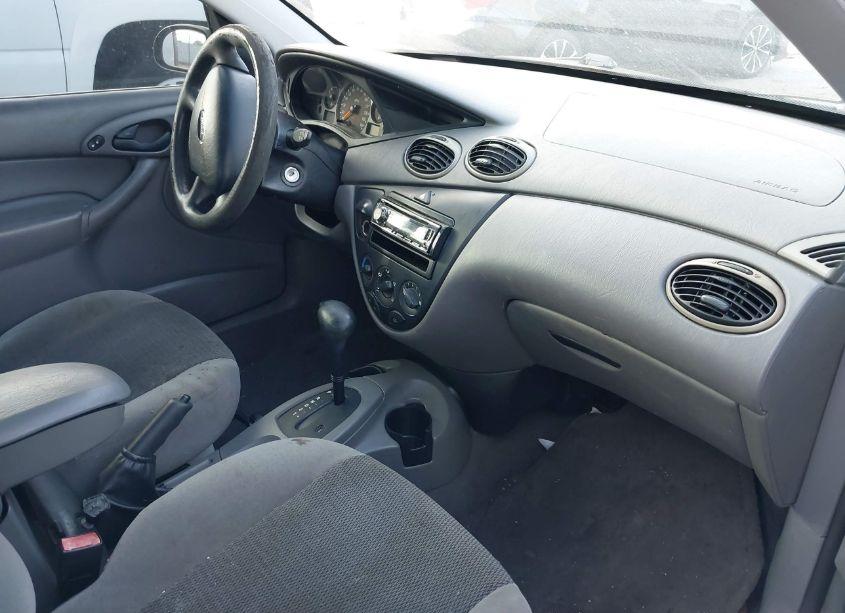 Photo 5 of 2003 Ford Focus SE (VIN 1FAFP34P83W311990)