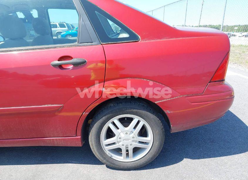 Photo 16 of 2003 Ford Focus SE (VIN 1FAFP34P93W340236)