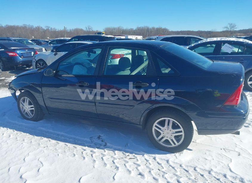 Photo 14 of 2003 Ford Focus SE (VIN 1FAFP34PX3W331609)