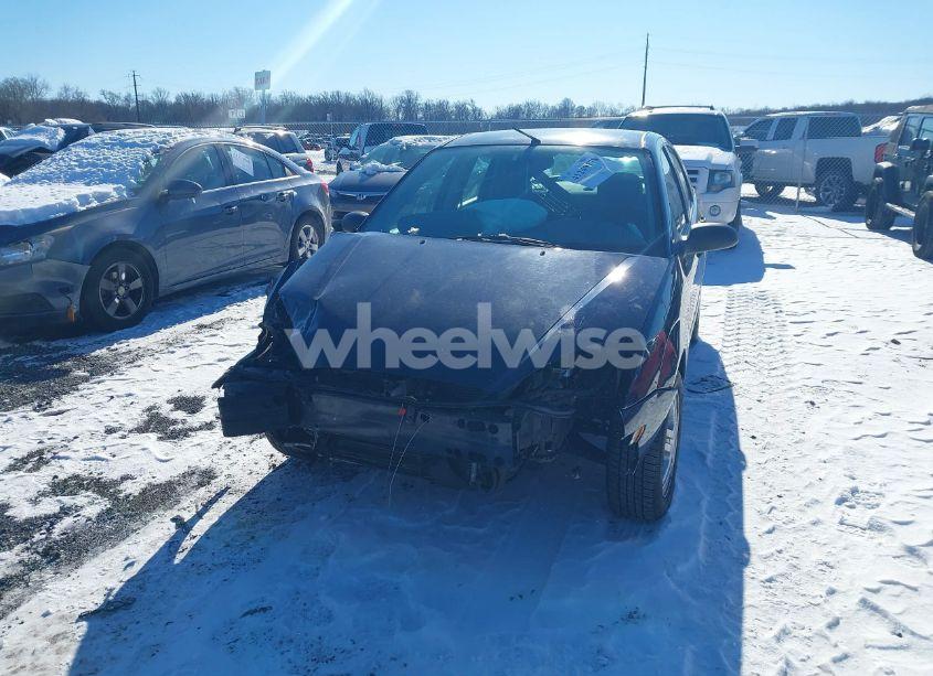 Photo 6 of 2003 Ford Focus SE (VIN 1FAFP34PX3W331609)