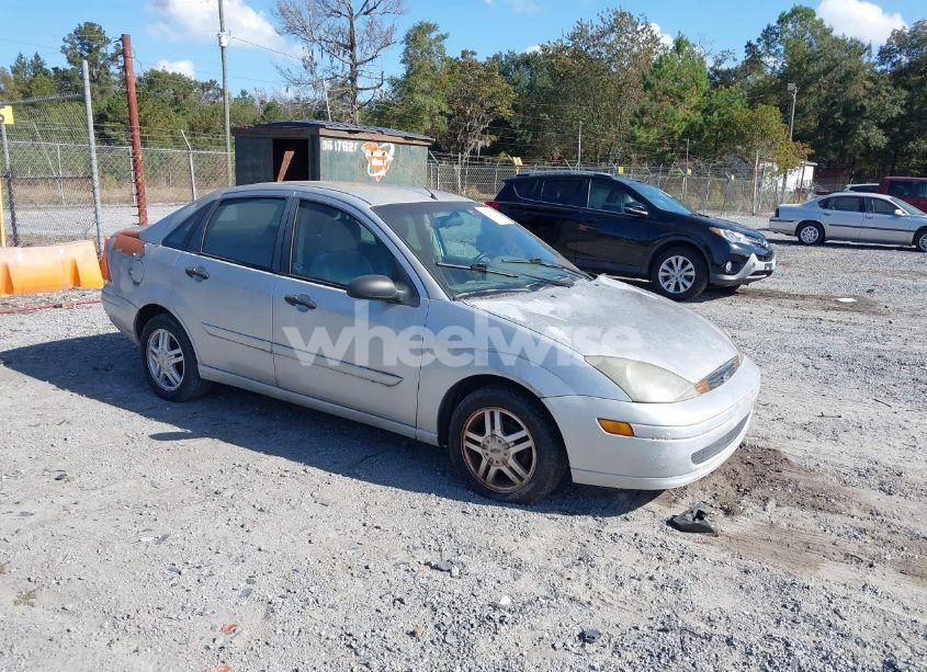 2003 Ford Focus SE (VIN 1FAFP34Z23W257426) main photo
