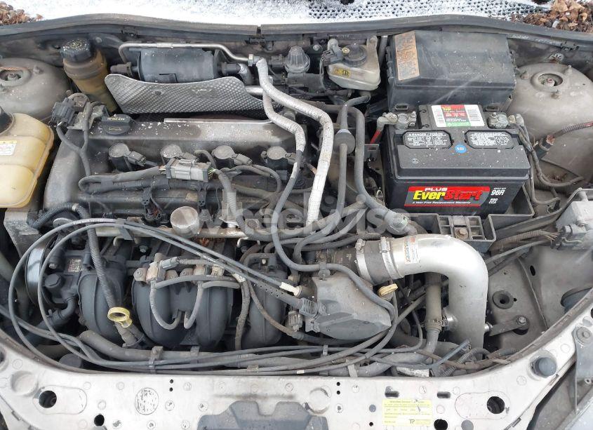 Photo 10 of 2003 Ford Focus SE (VIN 1FAFP34Z23W272783)