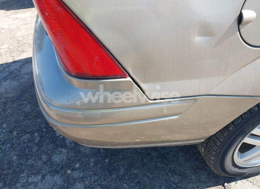 Photo 14 of 2003 Ford Focus SE (VIN 1FAFP34Z23W272783)