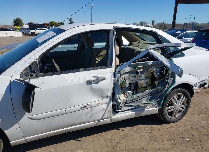 Photo 14 of 2003 Ford Focus SE (VIN 1FAFP34Z43W273837)