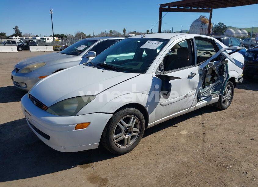 Photo 2 of 2003 Ford Focus SE (VIN 1FAFP34Z43W273837)