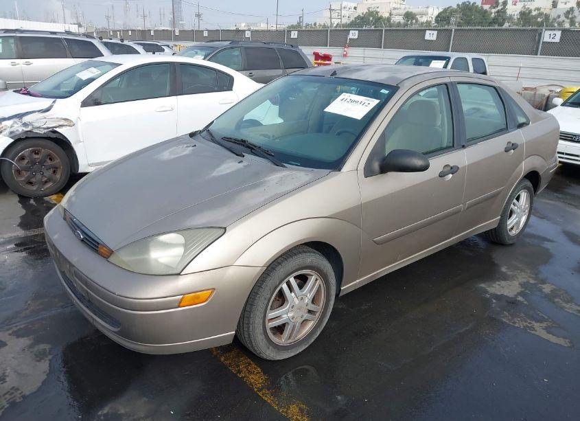 Photo 2 of 2003 Ford Focus SE COMFORT/SE SPORT (VIN 1FAFP34Z53W207572)