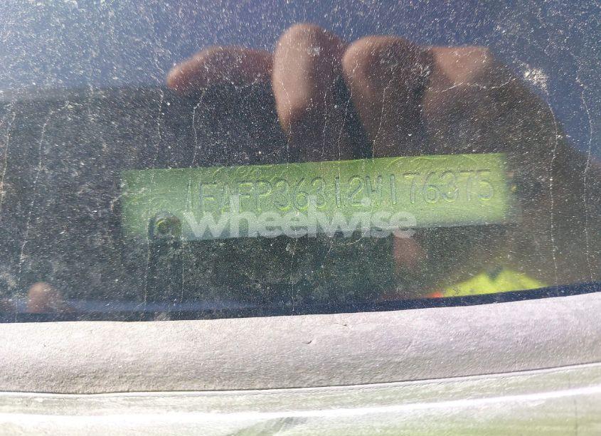 Photo 9 of 2002 Ford Focus SE/ZTW (VIN 1FAFP36312W176375)