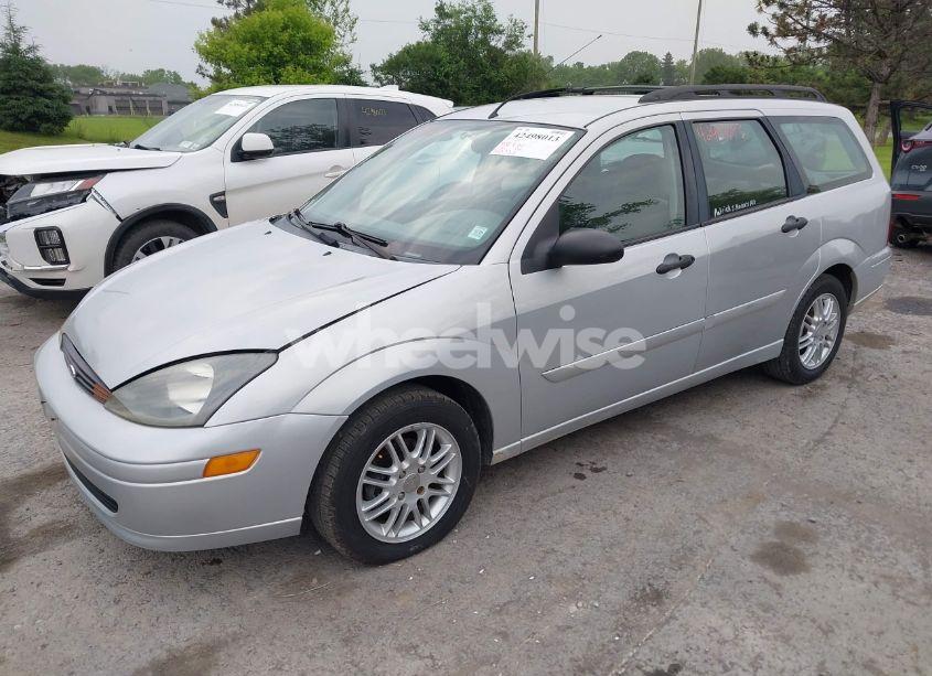 Photo 2 of 2003 Ford Focus SE/ZTW (VIN 1FAFP36323W191551)