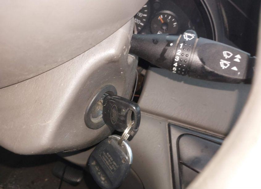 Photo 11 of 2002 Ford Focus SE/ZTW (VIN 1FAFP36332W196966)