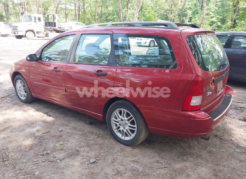 Photo 3 of 2003 Ford Focus SE/ZTW (VIN 1FAFP36333W157750)