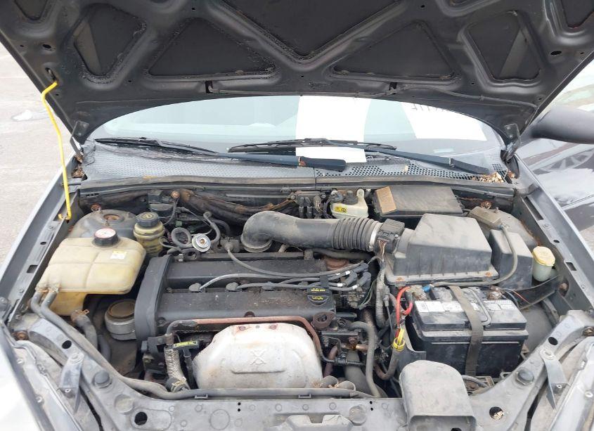 Photo 10 of 2003 Ford Focus SE/ZTW (VIN 1FAFP36343W150354)