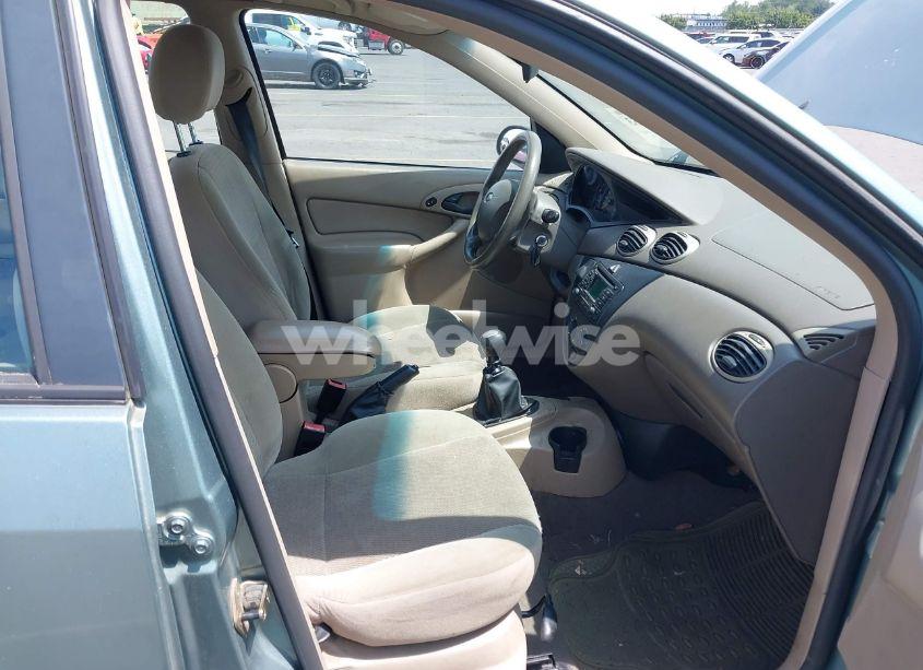 Photo 5 of 2003 Ford Focus SE/ZTW (VIN 1FAFP36343W264600)