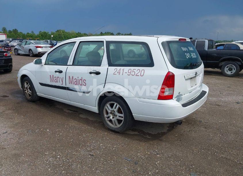 Photo 3 of 2001 Ford Focus SE (VIN 1FAFP36351W374228)