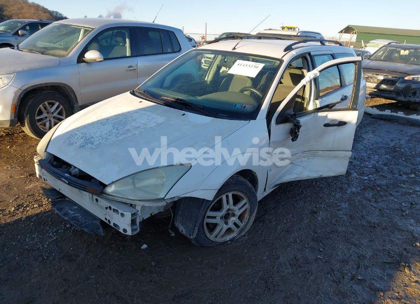 Photo 6 of 2000 Ford Focus SE (VIN 1FAFP3635YW275810)