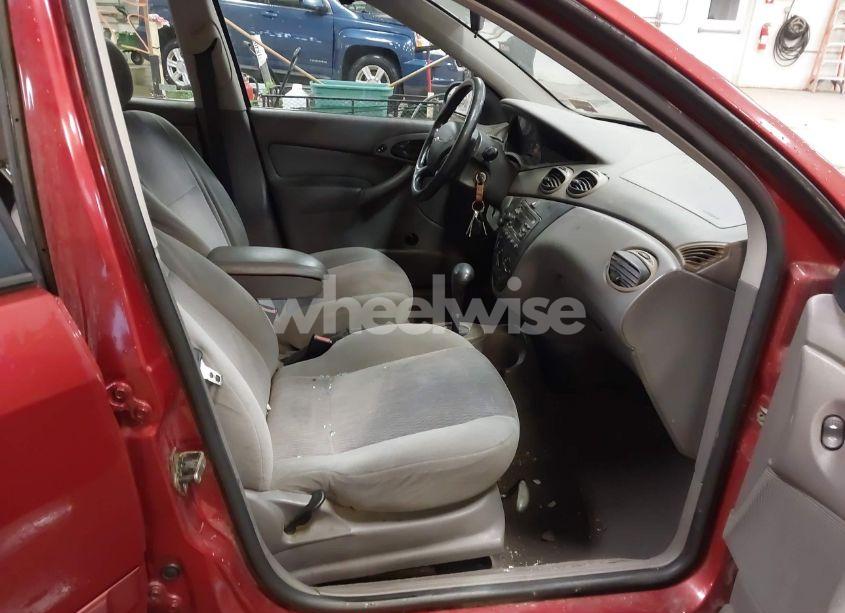 Photo 5 of 2001 Ford Focus SE/SE STREET EDITION (VIN 1FAFP36361W294534)