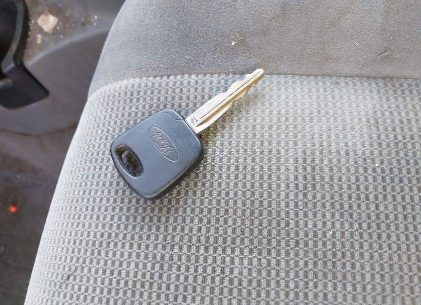 Photo 11 of 2002 Ford Focus SE/ZTW (VIN 1FAFP36362W143632)