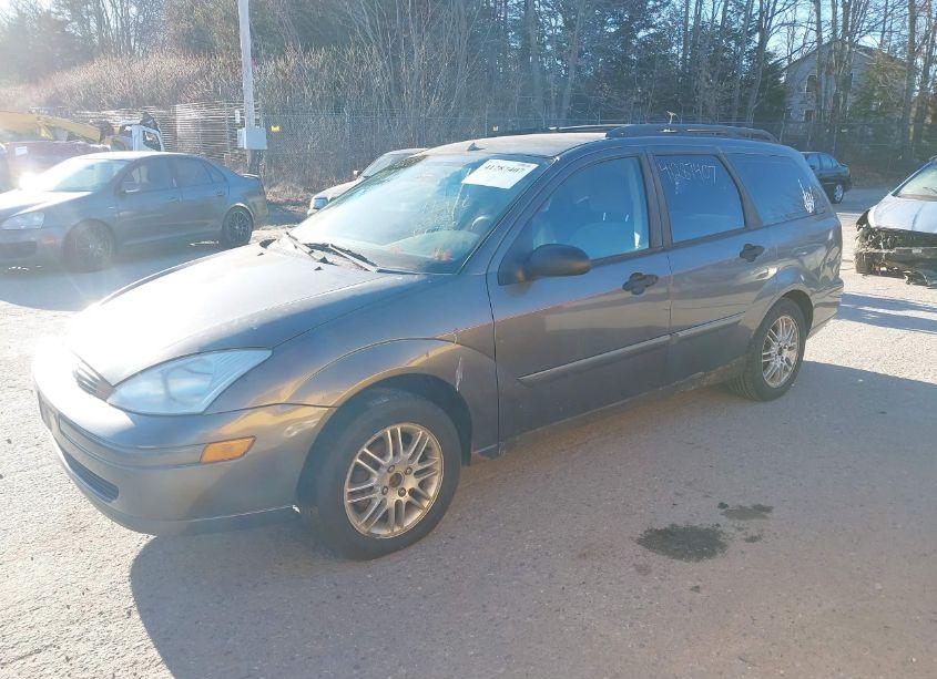 Photo 12 of 2002 Ford Focus SE/ZTW (VIN 1FAFP36362W143632)