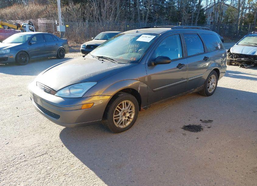 Photo 2 of 2002 Ford Focus SE/ZTW (VIN 1FAFP36362W143632)