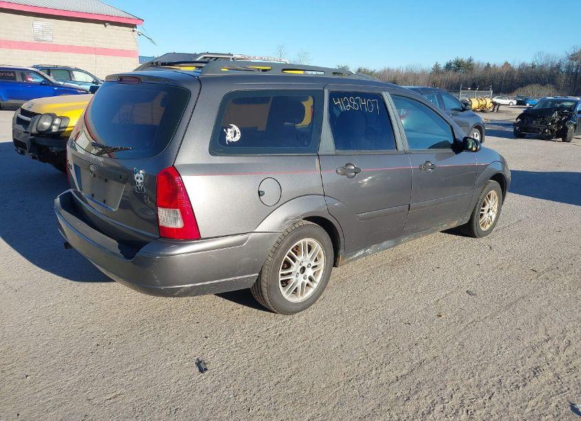 Photo 4 of 2002 Ford Focus SE/ZTW (VIN 1FAFP36362W143632)