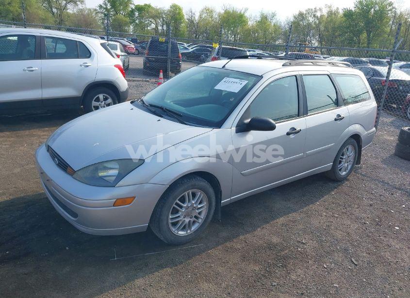 Photo 2 of 2003 Ford Focus SE/ZTW (VIN 1FAFP36373W209641)